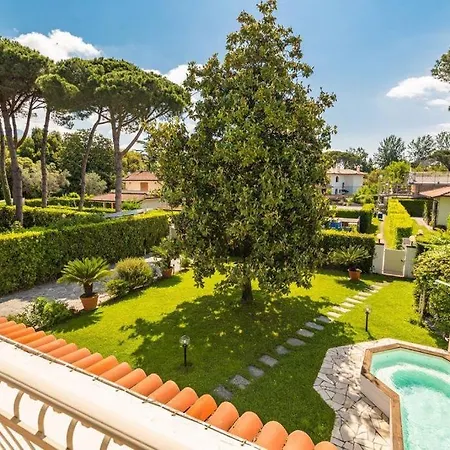 Apartamento Degli Olmi - Relaxation And The Sea Forte dei Marmi